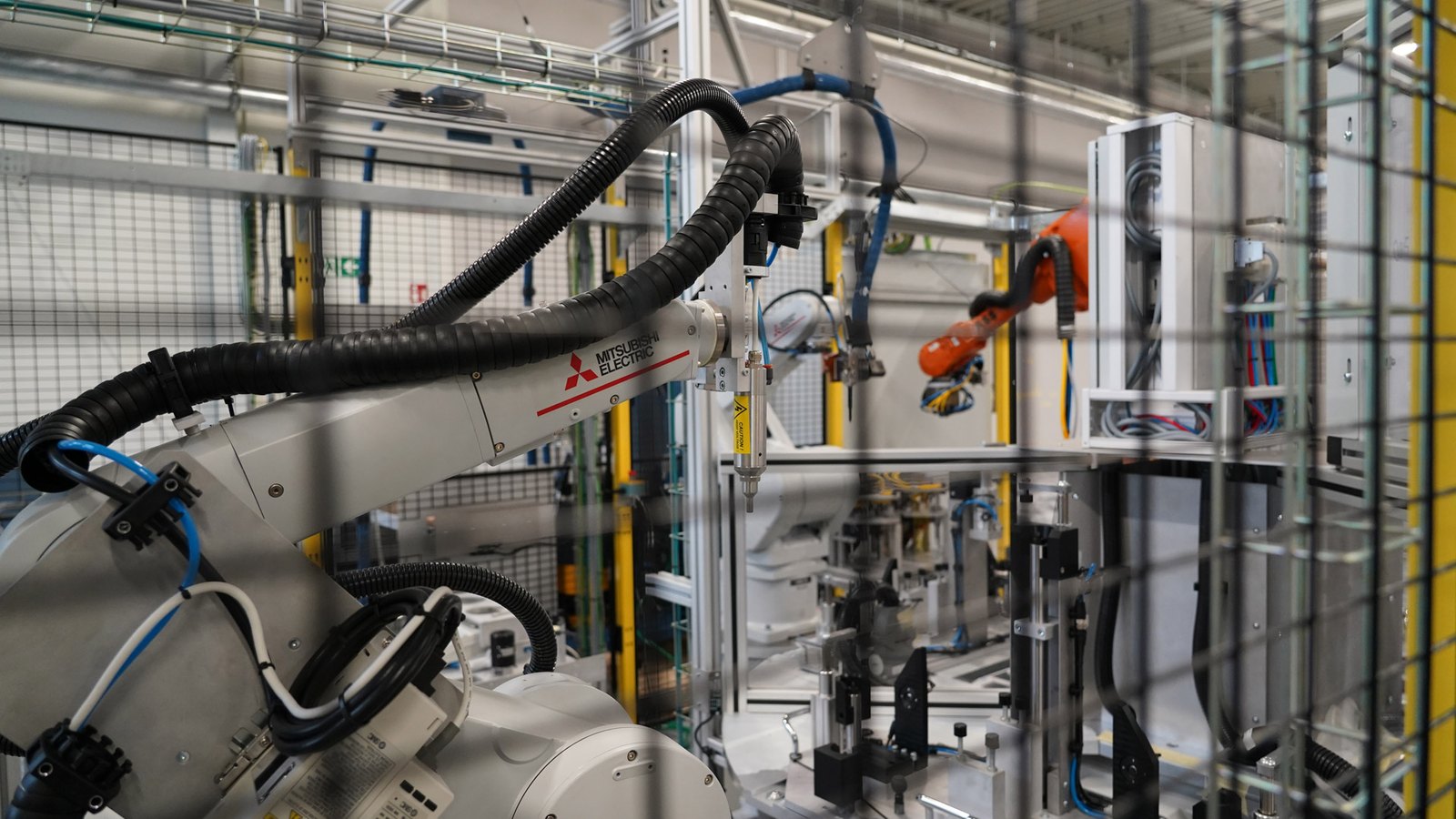 Batch size one: what a special machine costs