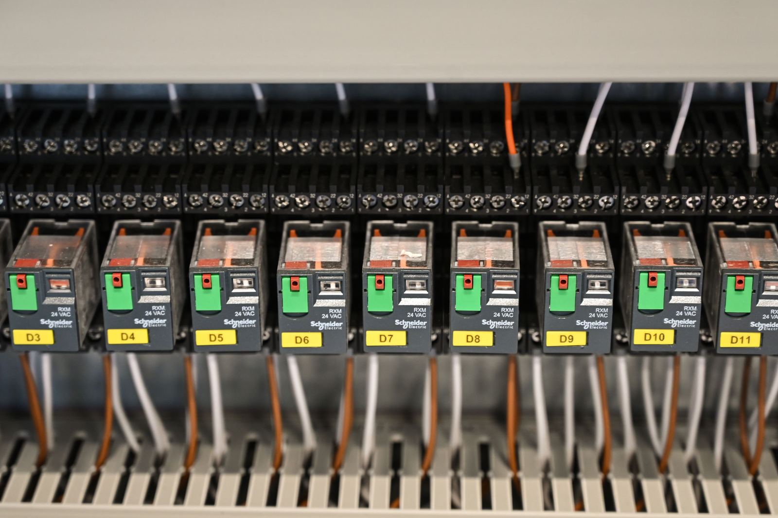 IEC 61439 and UL 508A: designing one panel for two markets