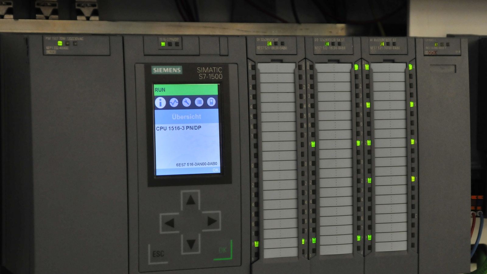 Por qué existen protocolos industriales como PROFINET